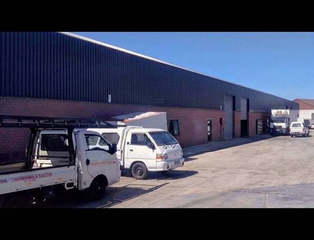 300M² WAREHOUSE TO LET IN PAROW INDUSTRIAL